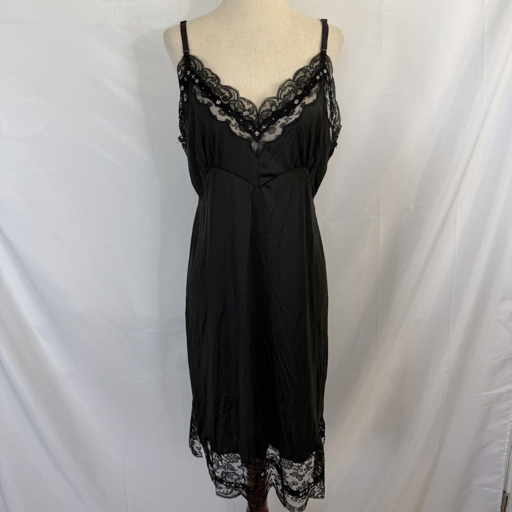 VTG. 70’s  Eve Stillman Couture Embroidered Slip Dress nightgown Size M Black